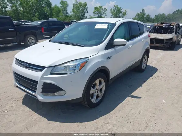 1FMCU9GX6GUC81602 2016 FORD ESCAPE - Image 2