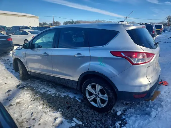 1FMCU9GX7GUA18860 2016 FORD ESCAPE - Image 2