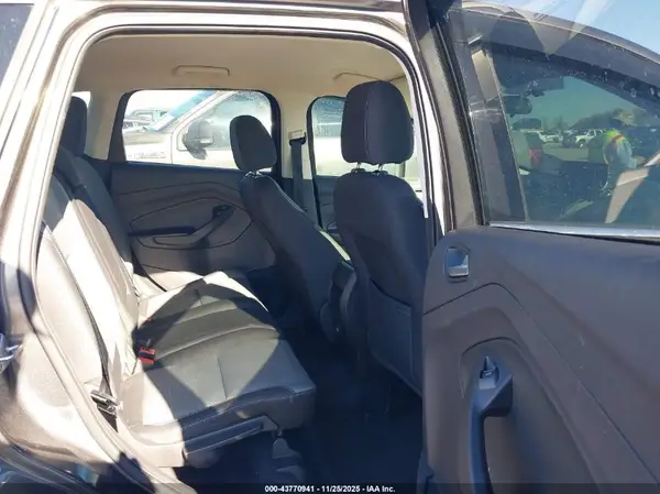 1FMCU9GX7GUA49915 2016 FORD ESCAPE - Image 8