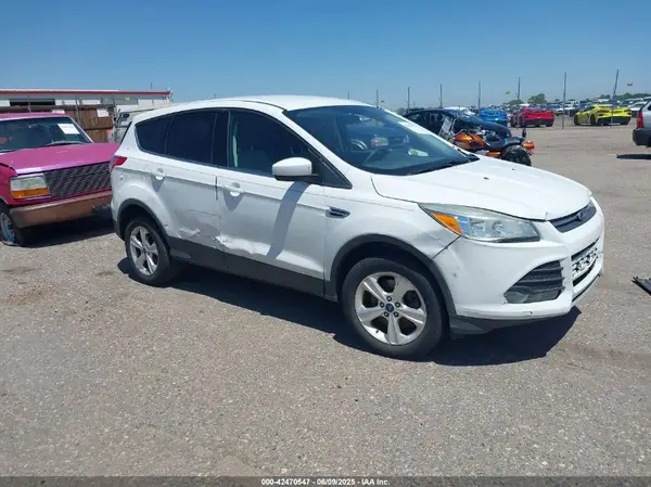1FMCU9GX7GUA68898 2016 FORD ESCAPE - Image 1
