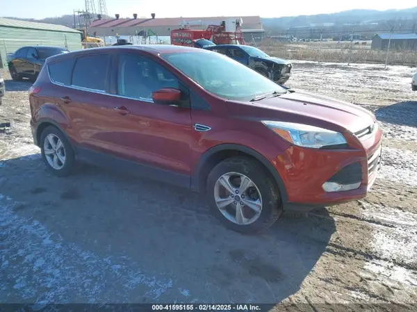 1FMCU9GX7GUA74040 2016 FORD ESCAPE - Image 1