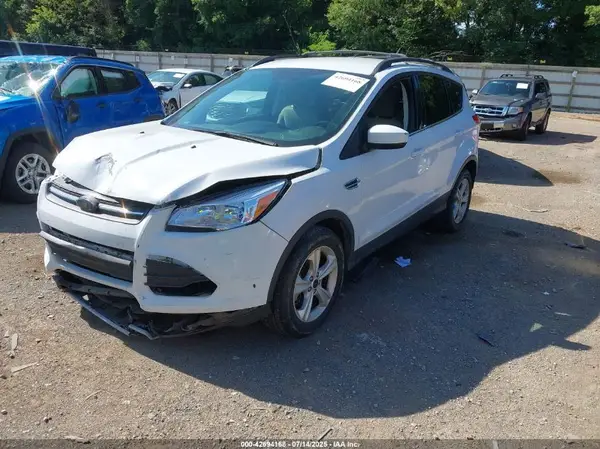 1FMCU9GX7GUA76810 2016 FORD ESCAPE - Image 2