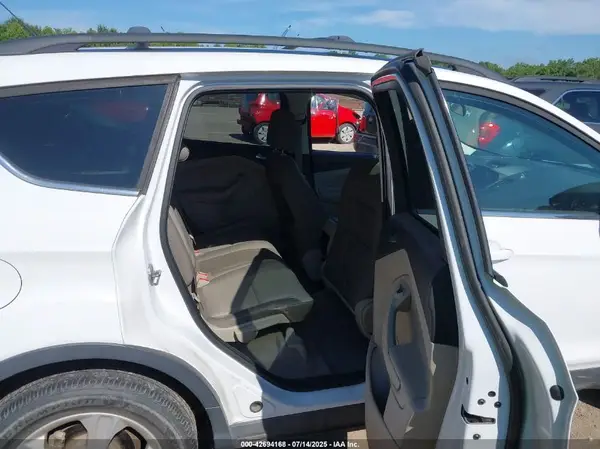 1FMCU9GX7GUA76810 2016 FORD ESCAPE - Image 8