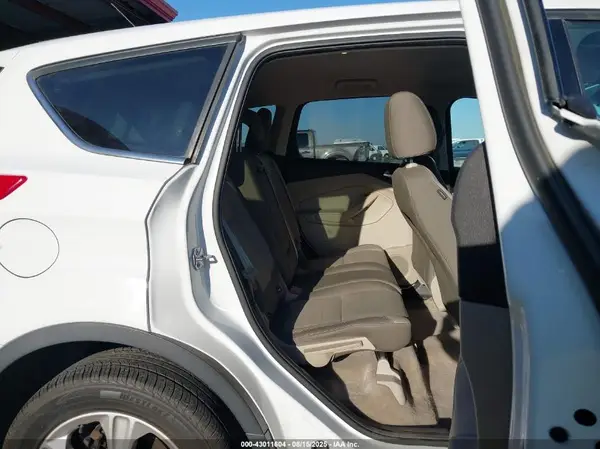 1FMCU9GX7GUB07490 2016 FORD ESCAPE - Image 8