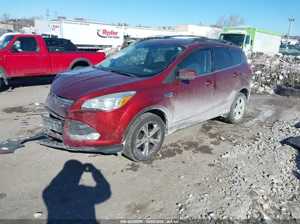1FMCU9GX7GUB10860 2016 FORD ESCAPE - Image 2