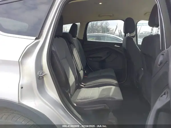 1FMCU9GX7GUB13306 2016 FORD ESCAPE - Image 8