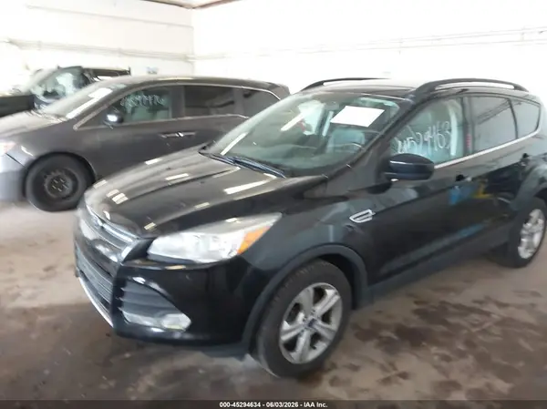 1FMCU9GX7GUB45141 2016 FORD ESCAPE - Image 2