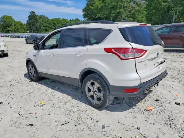 1FMCU9GX7GUB50890 2016 FORD ESCAPE - Image 2