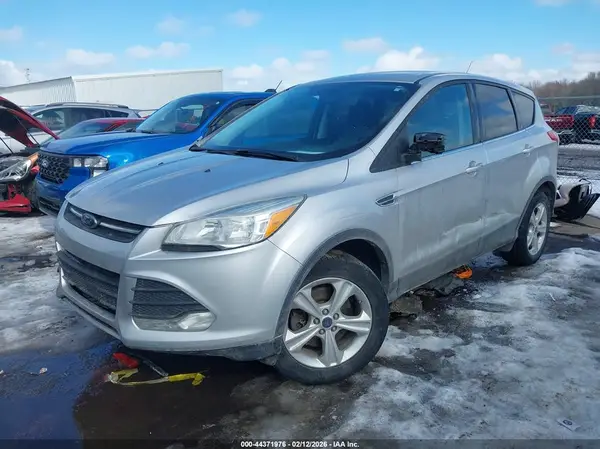 1FMCU9GX7GUB63266 2016 FORD ESCAPE - Image 2