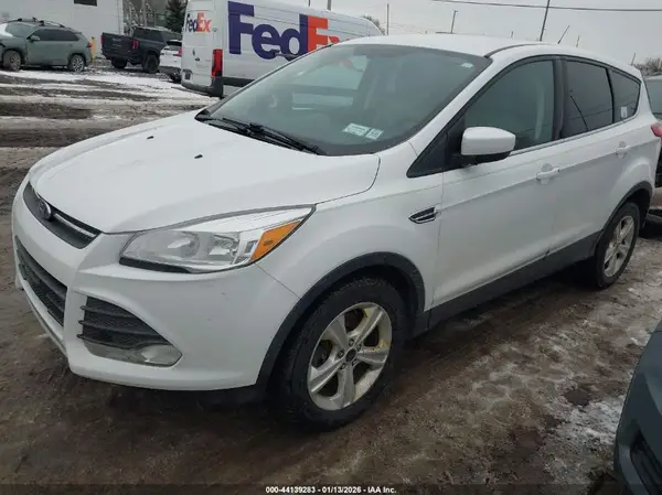 1FMCU9GX7GUB63400 2016 FORD ESCAPE - Image 2