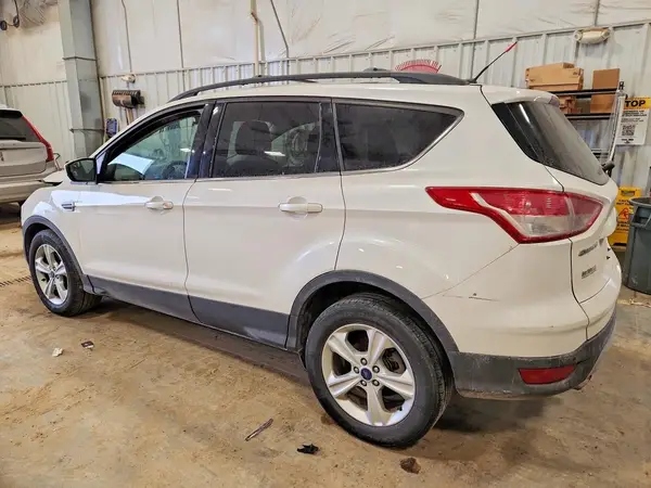 1FMCU9GX7GUB72582 2016 FORD ESCAPE - Image 2