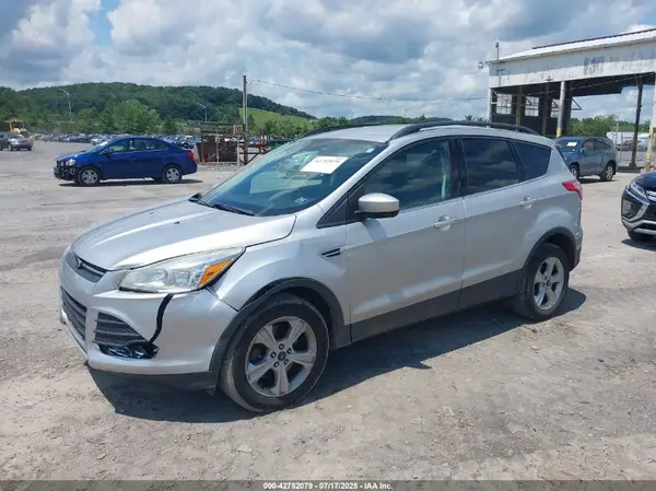 1FMCU9GX7GUB78575 2016 FORD ESCAPE - Image 2