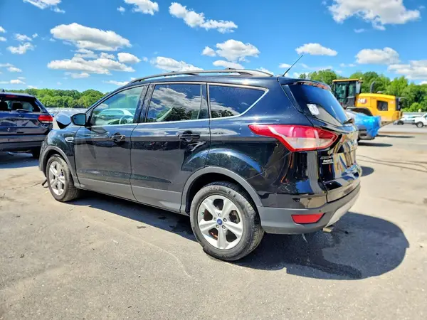 1FMCU9GX7GUB78768 2016 FORD ESCAPE - Image 2