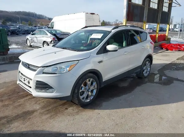 1FMCU9GX7GUB86997 2016 FORD ESCAPE - Image 2