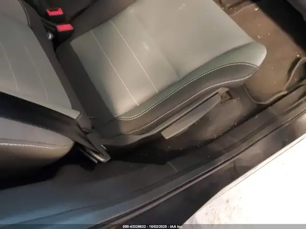 1FMCU9GX7GUB94131 2016 FORD ESCAPE - Image 8
