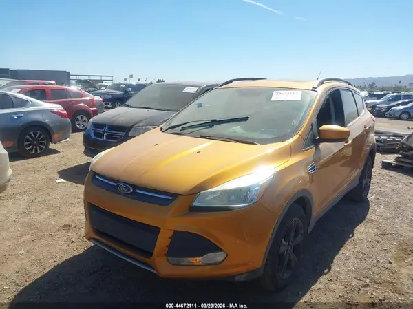 1FMCU9GX7GUC31243 2016 FORD ESCAPE - Image 2