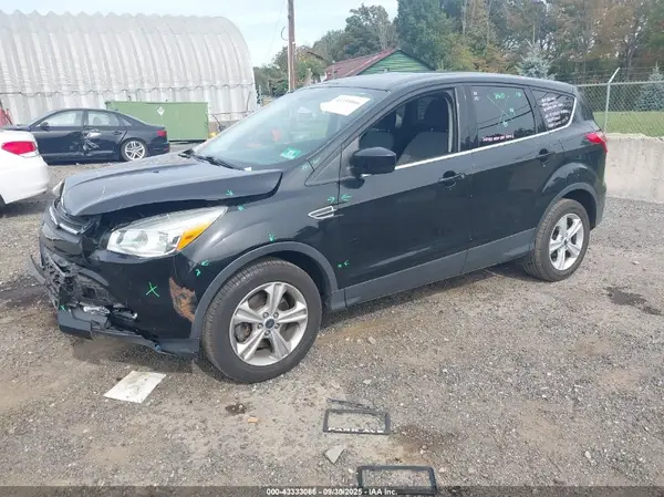 1FMCU9GX7GUC49015 2016 FORD ESCAPE - Image 2