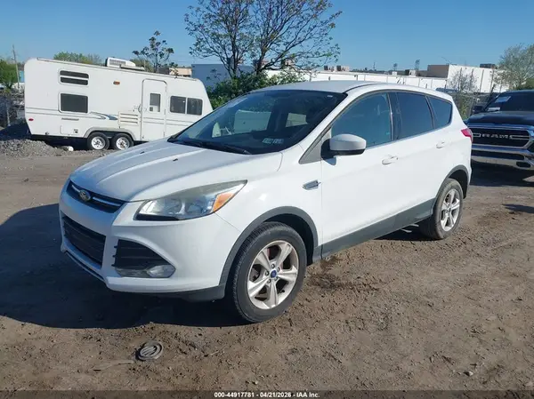 1FMCU9GX8GUA02912 2016 FORD ESCAPE - Image 2