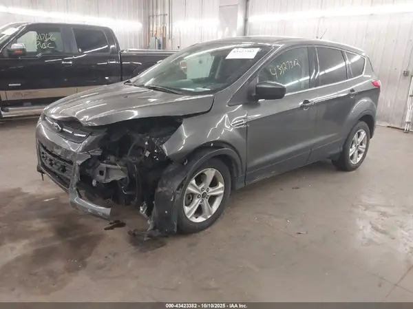 1FMCU9GX8GUA11402 2016 FORD ESCAPE - Image 2