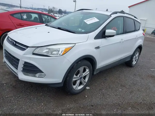 1FMCU9GX8GUA59000 2016 FORD ESCAPE - Image 2