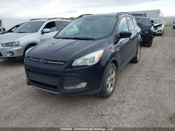 1FMCU9GX8GUA78954 2016 FORD ESCAPE - Image 2