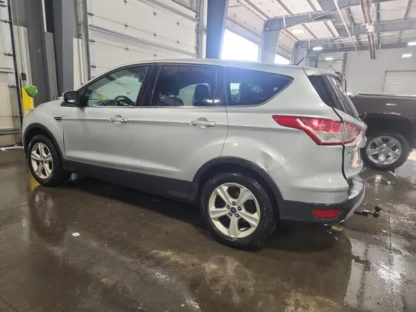 1FMCU9GX8GUB07806 2016 FORD ESCAPE - Image 2