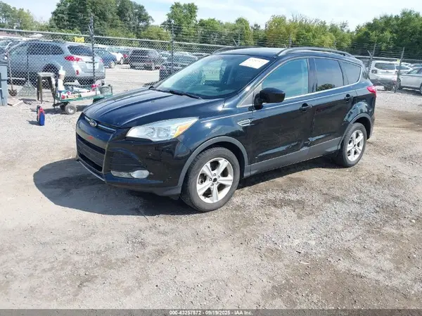 1FMCU9GX8GUB20751 2016 FORD ESCAPE - Image 2