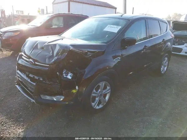 1FMCU9GX8GUB21771 2016 FORD ESCAPE - Image 2