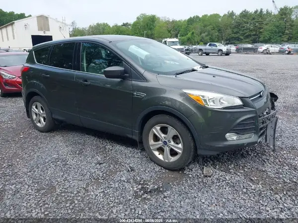 1FMCU9GX8GUB42300 2016 FORD ESCAPE - Image 1