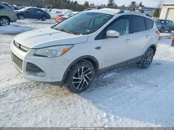 1FMCU9GX8GUB51496 2016 FORD ESCAPE - Image 2