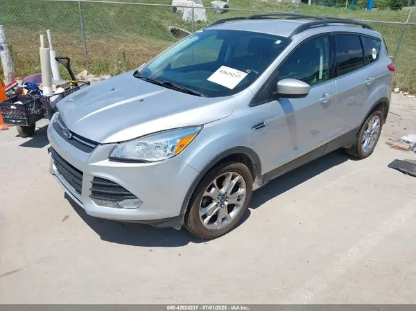 1FMCU9GX8GUB59419 2016 FORD ESCAPE - Image 2