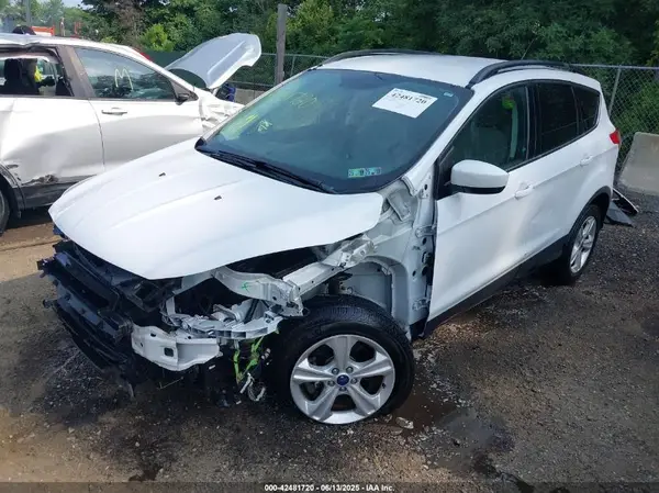 1FMCU9GX8GUB75636 2016 FORD ESCAPE - Image 2