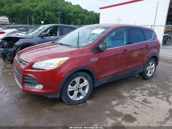 1FMCU9GX8GUB75670 2016 FORD ESCAPE - Image 2