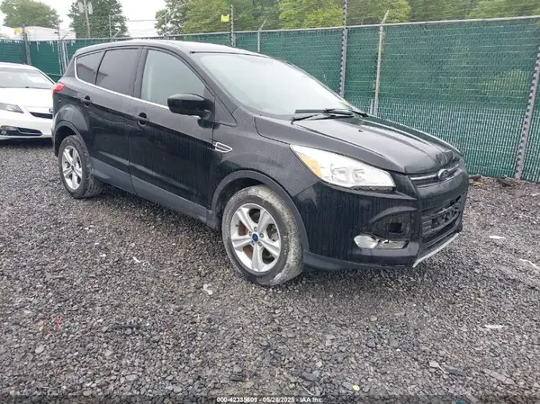 1FMCU9GX8GUB93733 2016 FORD ESCAPE - Image 1