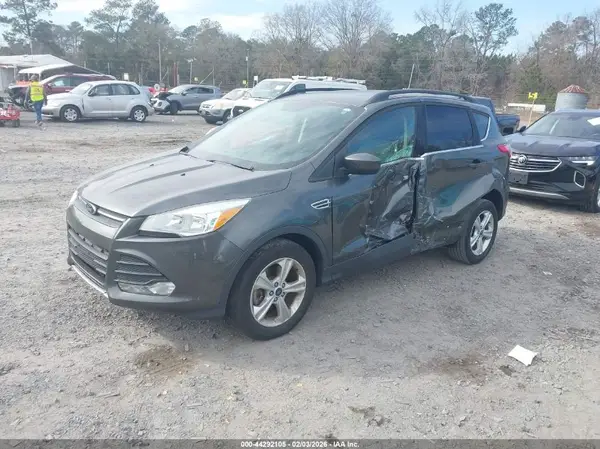 1FMCU9GX8GUC32725 2016 FORD ESCAPE - Image 2