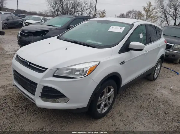 1FMCU9GX8GUC81486 2016 FORD ESCAPE - Image 2