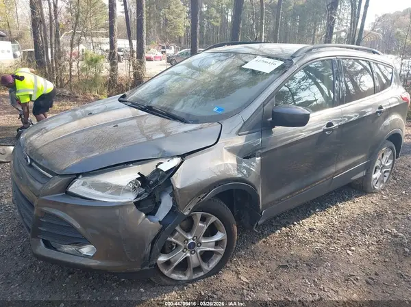 1FMCU9GX9GUA17273 2016 FORD ESCAPE - Image 2