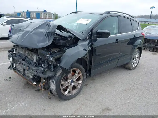 1FMCU9GX9GUA62830 2016 FORD ESCAPE - Image 2