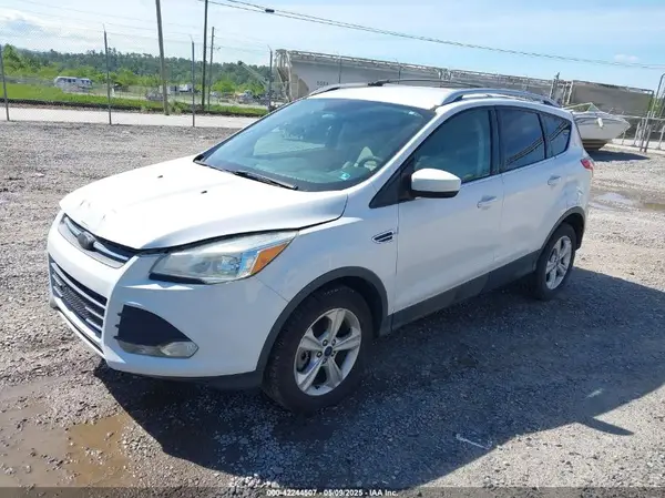 1FMCU9GX9GUA76601 2016 FORD ESCAPE - Image 2