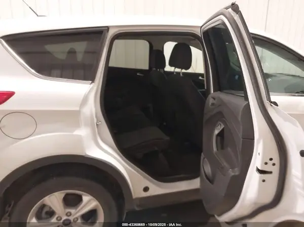 1FMCU9GX9GUA99036 2016 FORD ESCAPE - Image 8