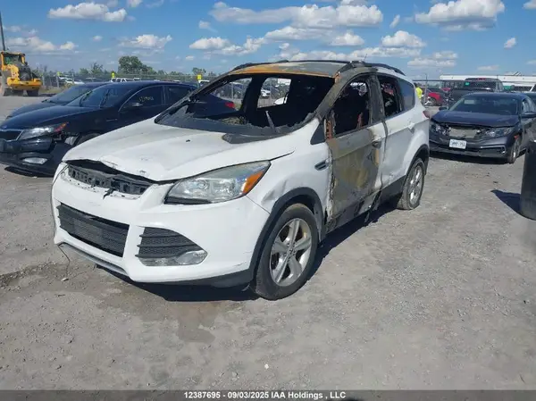 1FMCU9GX9GUB17308 2016 FORD ESCAPE - Image 2