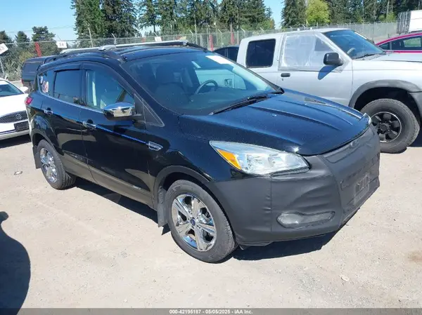 1FMCU9GX9GUB39504 2016 FORD ESCAPE - Image 1