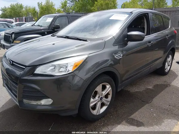 1FMCU9GX9GUB47618 2016 FORD ESCAPE - Image 2