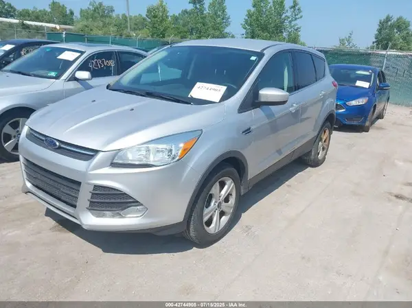 1FMCU9GX9GUB92252 2016 FORD ESCAPE - Image 2