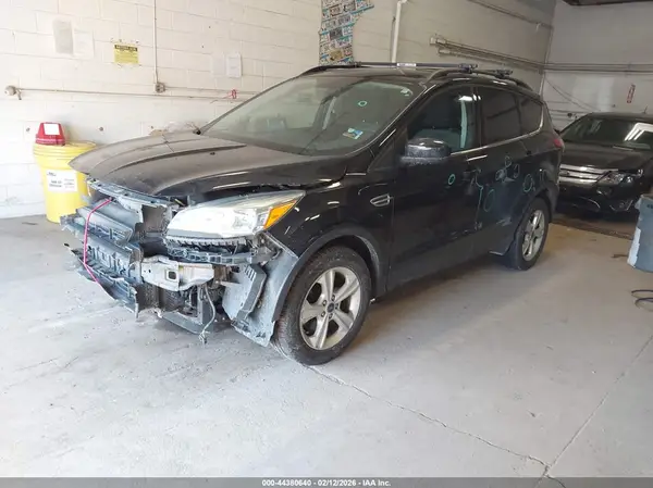 1FMCU9GX9GUC11754 2016 FORD ESCAPE - Image 2