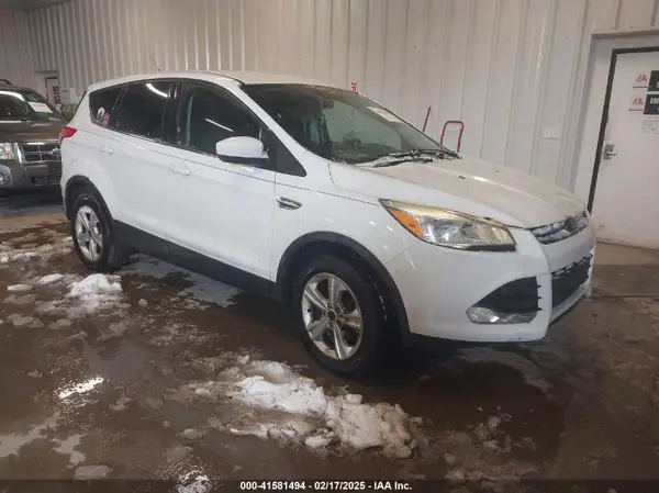 1FMCU9GX9GUC29588 2016 FORD ESCAPE - Image 1