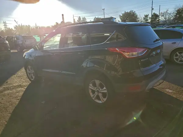 1FMCU9GX9GUC48271 2016 FORD ESCAPE - Image 2