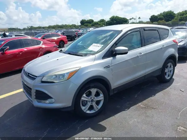 1FMCU9GXXGUA00787 2016 FORD ESCAPE - Image 2