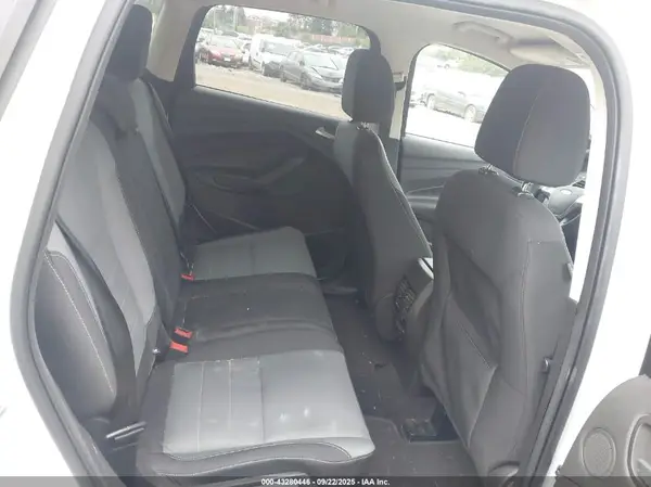1FMCU9GXXGUA01857 2016 FORD ESCAPE - Image 8