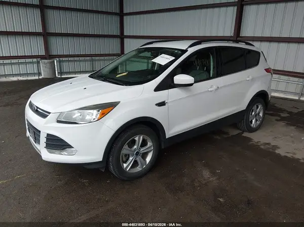 1FMCU9GXXGUA10588 2016 FORD ESCAPE - Image 2